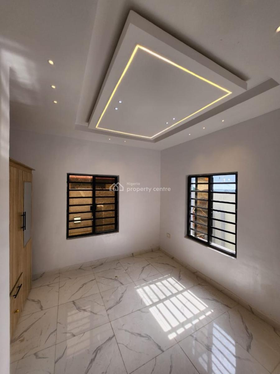 3 Bedroom, Ajah Abraham Desanya Estate, Lekki, Lagos, Semi-detached Bungalow for Sale