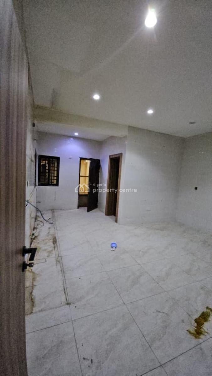 5 Bedroom Semi Detached Duplex, Lekki Phase 1, Lekki, Lagos, Semi-detached Duplex for Sale