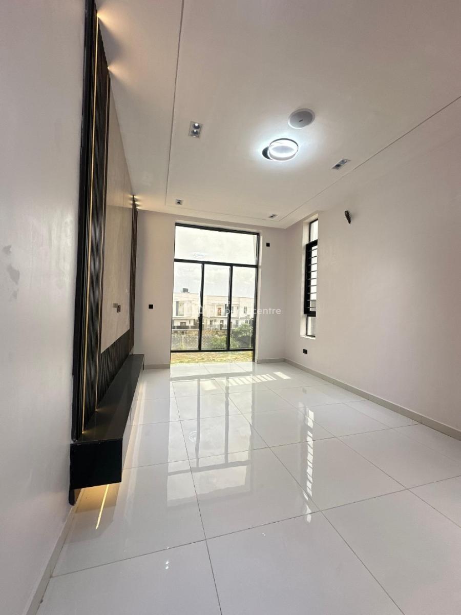 Elegantly Built Bedroom Fully Detached Duplex with Bq &swimming Pool, Lekki Conservation Centre ,lekki ,lagos , Nigeria, Lekki, Lagos, Detached Duplex for Sale