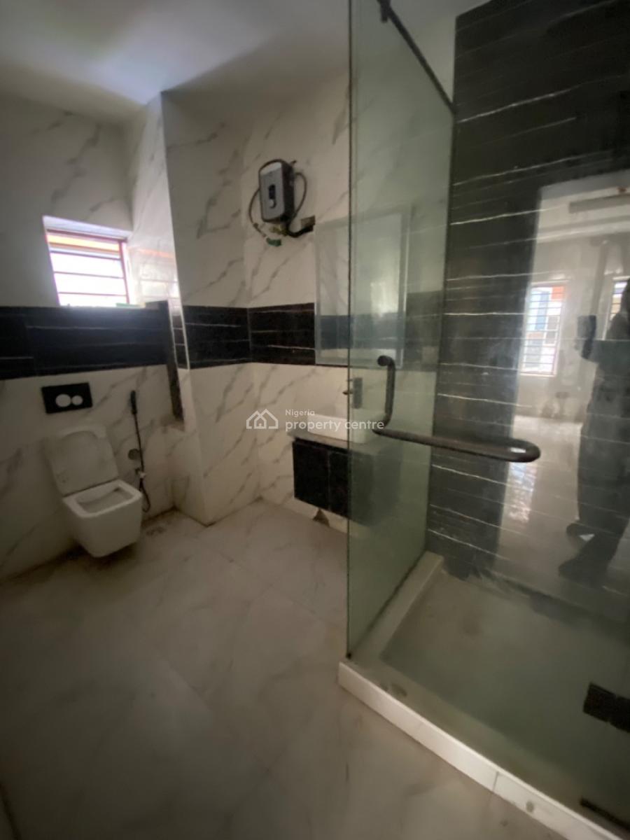 Fully Serviced 2 Bedrooms Apartments with Bq, Lekki Phase One, Lekki Phase 1, Lekki, Lagos, Flat / Apartment for Rent