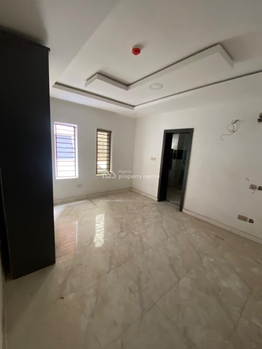 Fully Serviced 2 Bedrooms Apartments with Bq, Lekki Phase One, Lekki Phase 1, Lekki, Lagos, Flat / Apartment for Rent