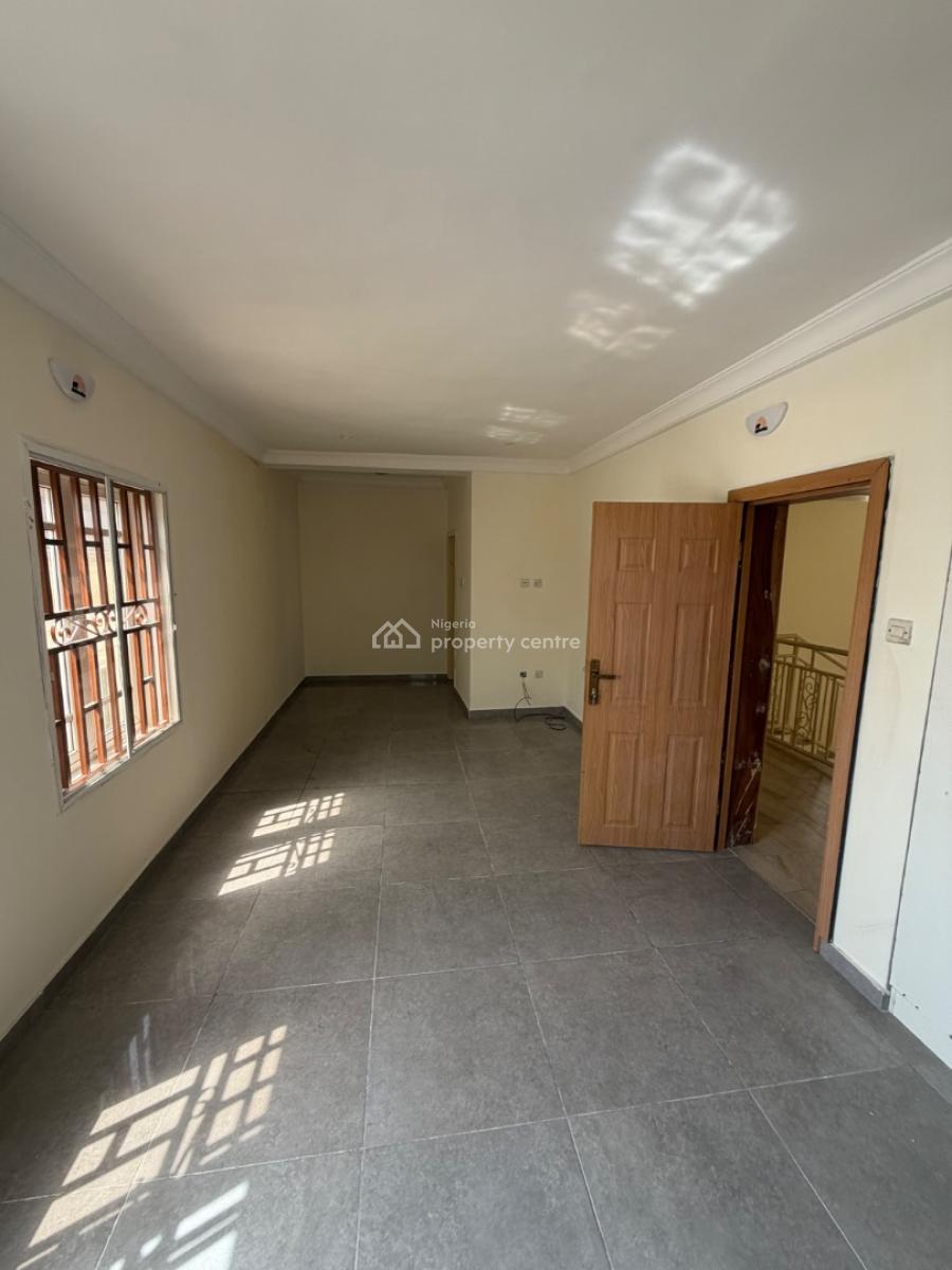 4 Bedroom Semi Detached House with Bq, Osapa London, Lekki, Lagos, Semi-detached Duplex for Sale