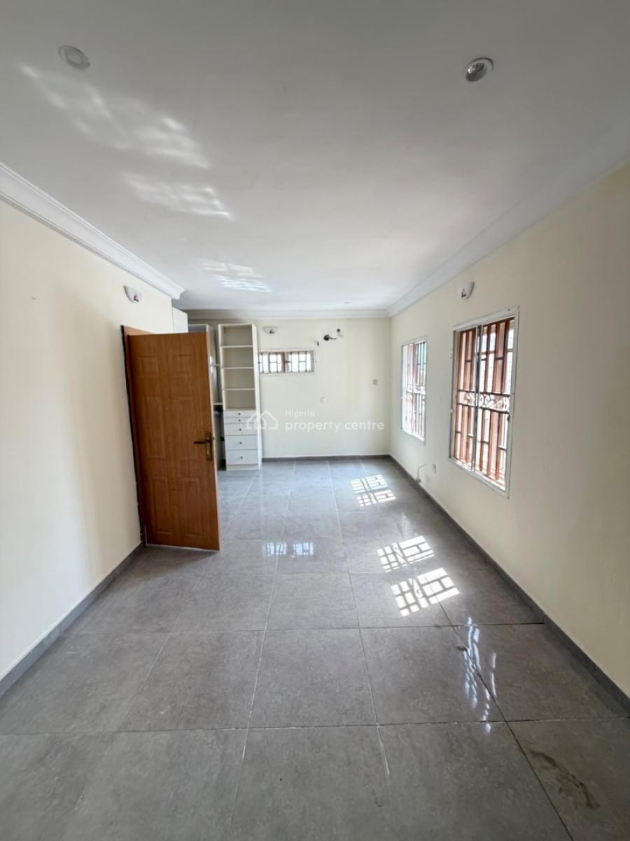 4 Bedroom Semi Detached House with Bq, Osapa London, Lekki, Lagos, Semi-detached Duplex for Sale