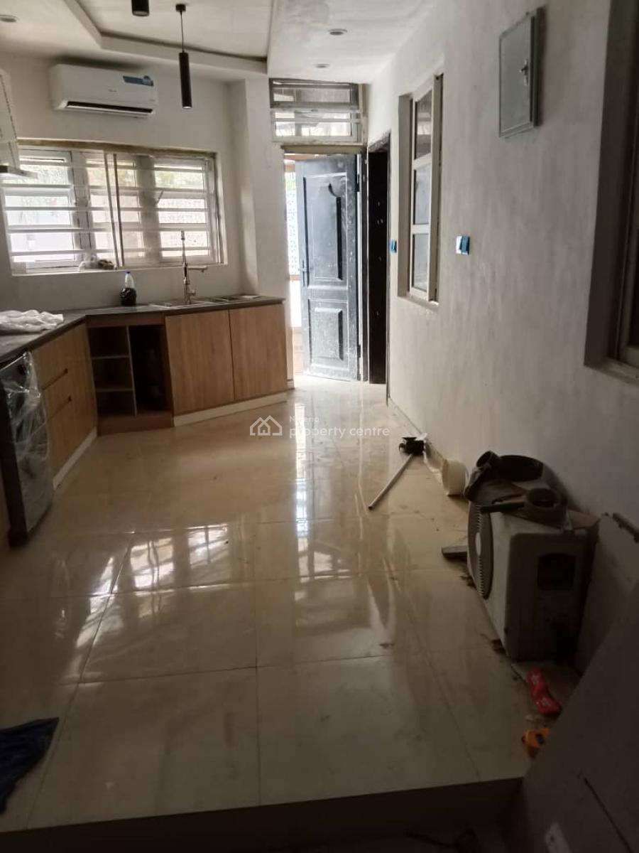 Standard 4 Bedroom Terrace with Mini Flat on Ground Floor, Yesufu Abiodun Rd, Oniru Estate, Victoria Island (vi), Lagos, Office Space for Rent