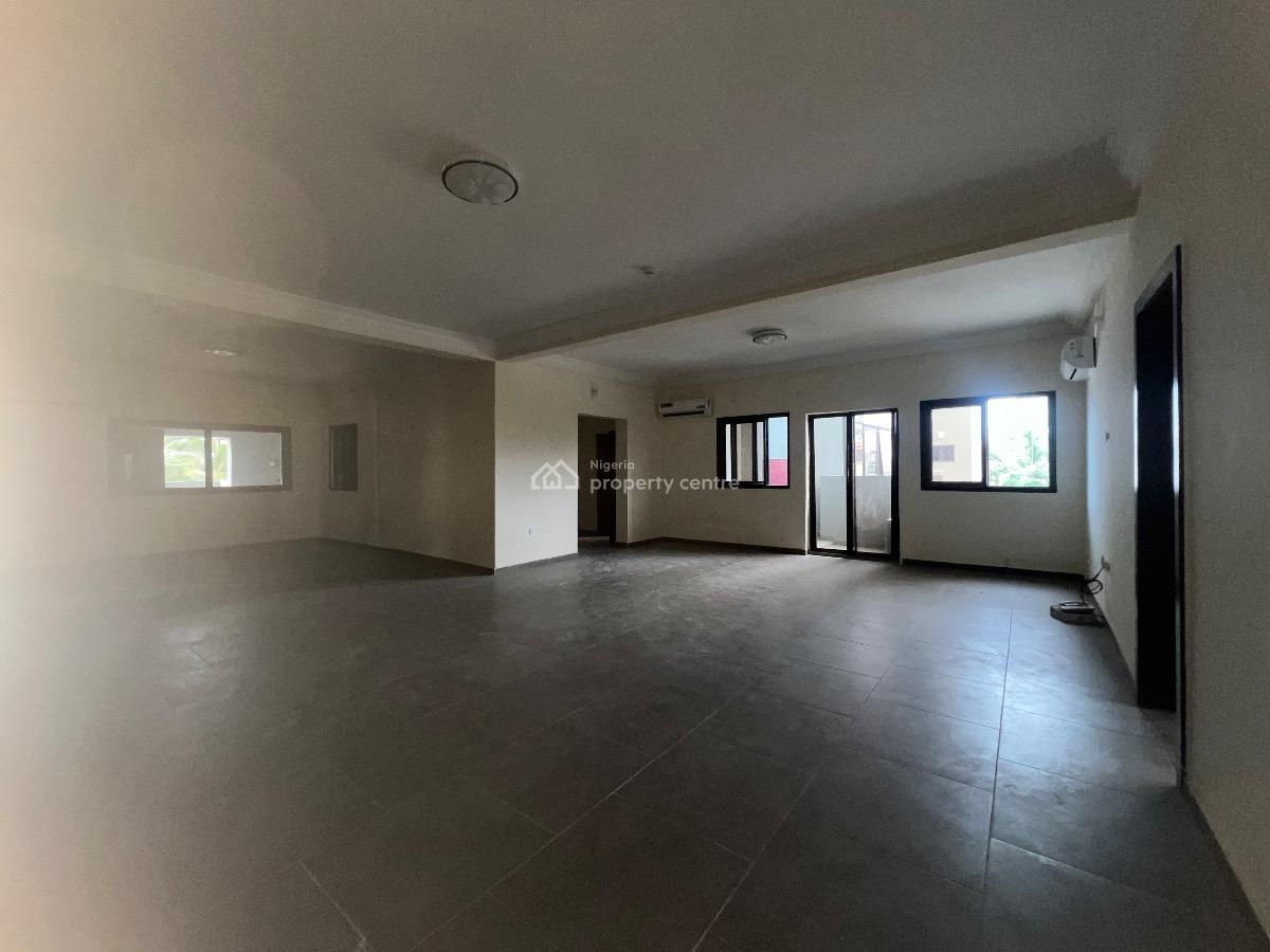Luxury 3 Bedroom Flat with Bq, By Admiralty Way, Lekki Phase 1, Lekki, Lagos, Flat / Apartment for Rent