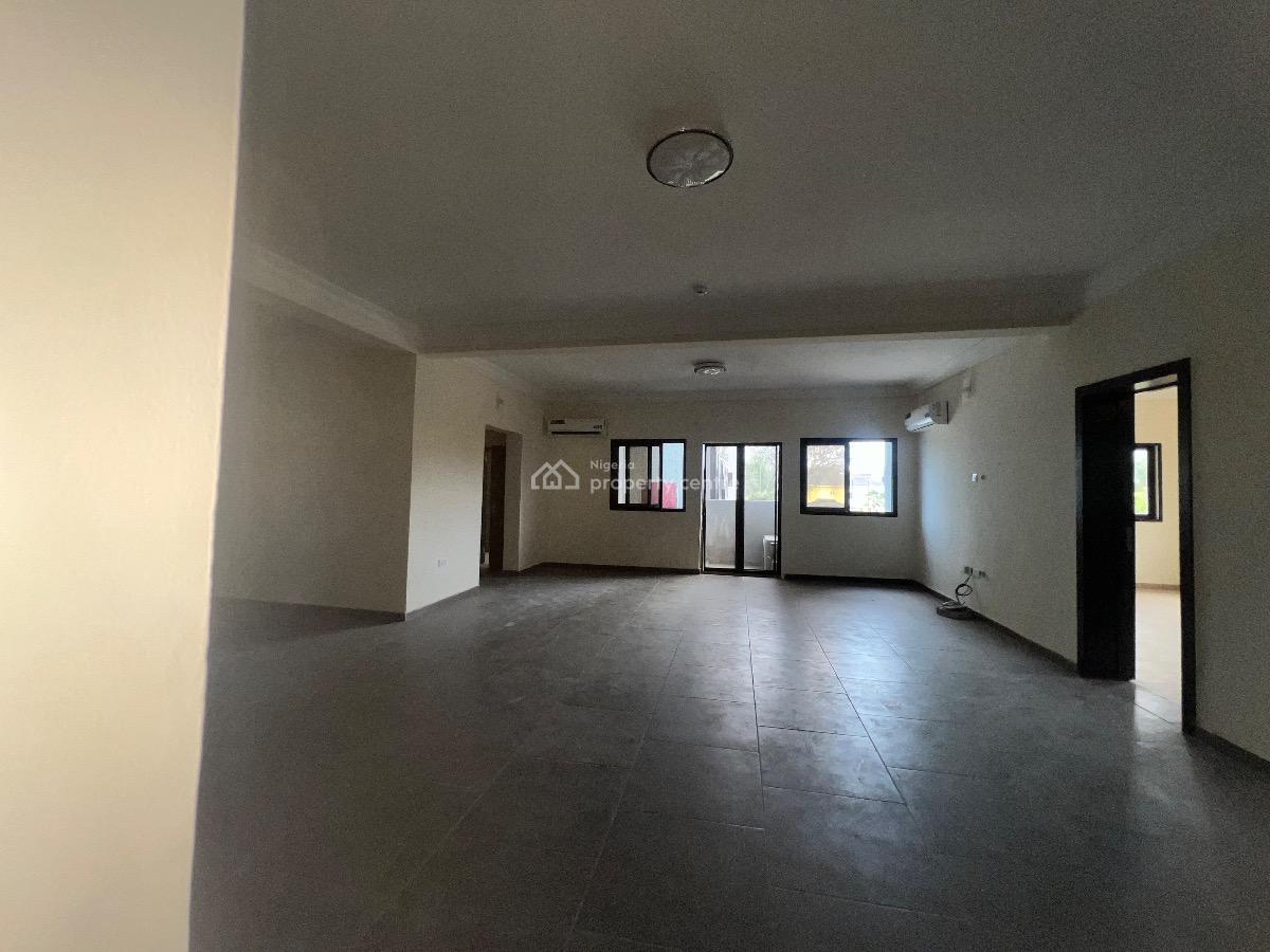 Luxury 3 Bedroom Flat with Bq, By Admiralty Way, Lekki Phase 1, Lekki, Lagos, Flat / Apartment for Rent