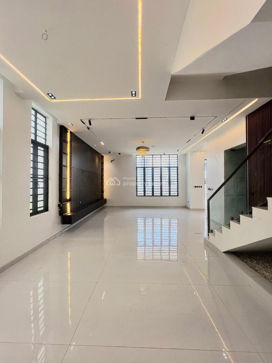 Luxury & Spacious 5-bedroom Fully Detached House + Bq, Chevron, Lekki, Lagos, Detached Duplex for Sale