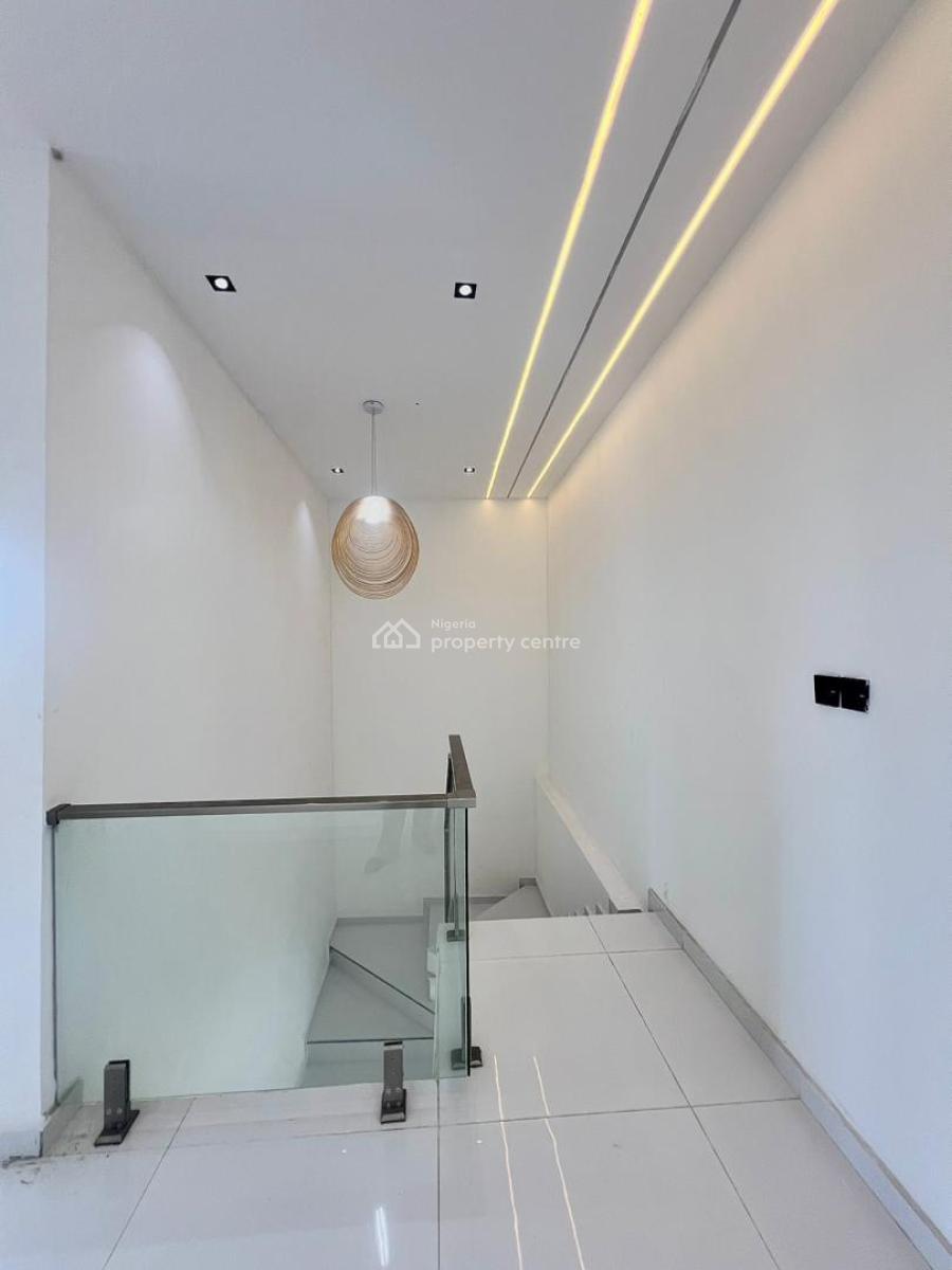 Luxury & Spacious 5-bedroom Fully Detached House + Bq, Chevron, Lekki, Lagos, Detached Duplex for Sale