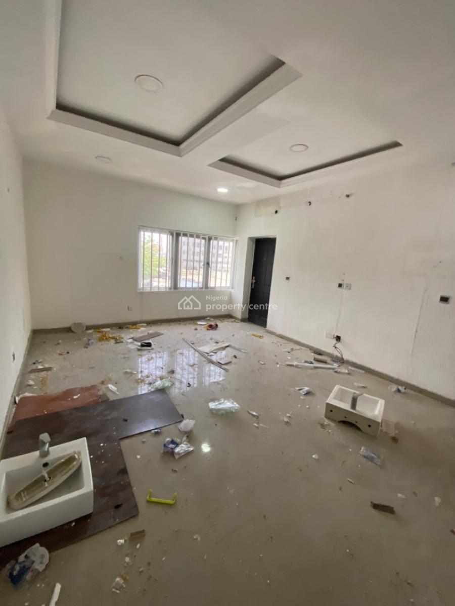 a Self Serviced 4 Bedrooms Terrace Duplex with a Rooftop Terrace, Phase One, Lekki Phase 1, Lekki, Lagos, Terraced Duplex for Rent