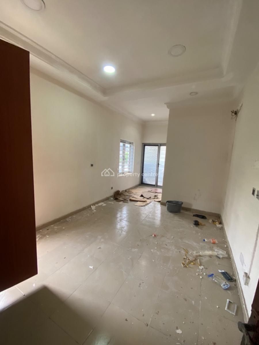 a Self Serviced 4 Bedrooms Terrace Duplex with a Rooftop Terrace, Phase One, Lekki Phase 1, Lekki, Lagos, Terraced Duplex for Rent