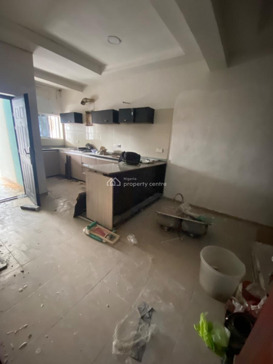 a Self Serviced 4 Bedrooms Terrace Duplex with a Rooftop Terrace, Phase One, Lekki Phase 1, Lekki, Lagos, Terraced Duplex for Rent