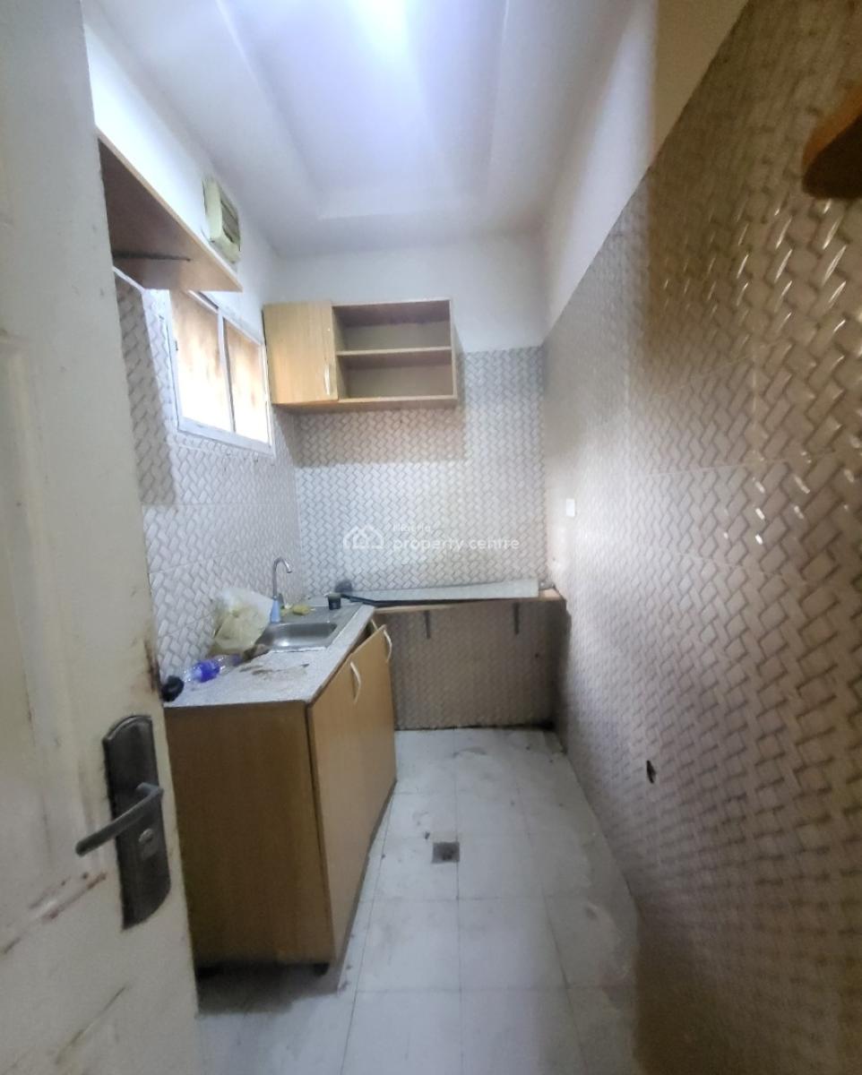 Luxurious Massive 1bedroom Flat, By Gilmor, Jahi, Abuja, Flat / Apartment for Rent
