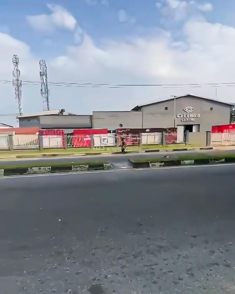 Large 5 Bedroom Duplex with 2 Rooms Bq for Office Use, Olu Obasanjo, Port Harcourt, Rivers, Office Space for Rent