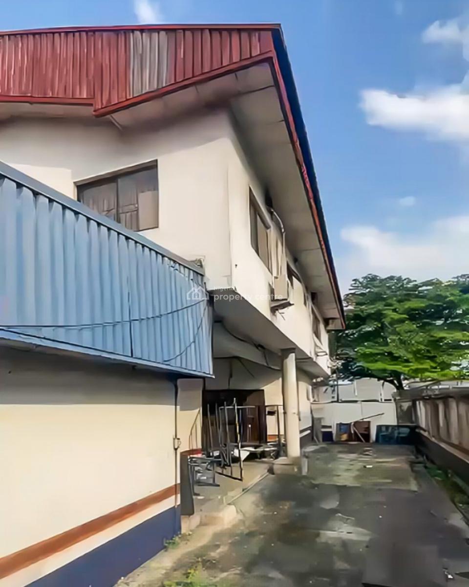 Large 5 Bedroom Duplex with 2 Rooms Bq for Office Use, Olu Obasanjo, Port Harcourt, Rivers, Office Space for Rent