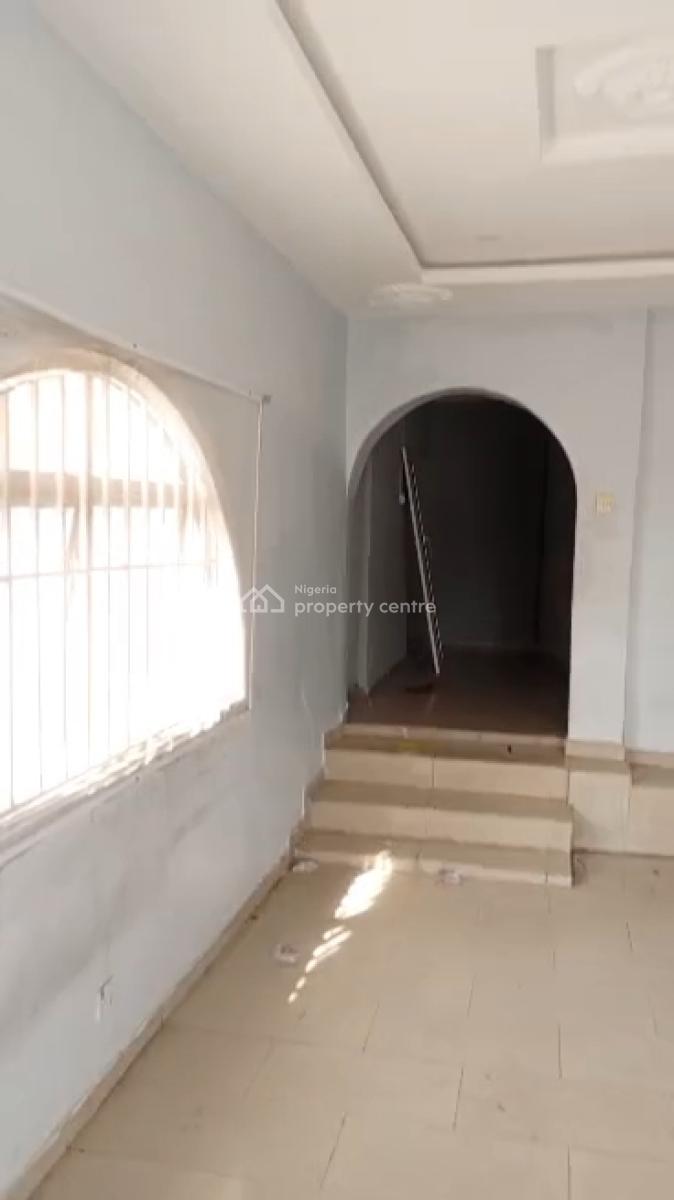 3 Bedroom Ground Flat, Adekunle Oshomo Before Saintgeralds Catholic Church, Gbagada, Lagos, Flat / Apartment for Rent