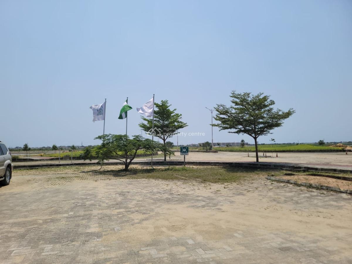 a Premium 4,511 Sq/m Land at Gracefield Island Chevron, Chevron, Lekki, Lagos, Mixed-use Land for Sale