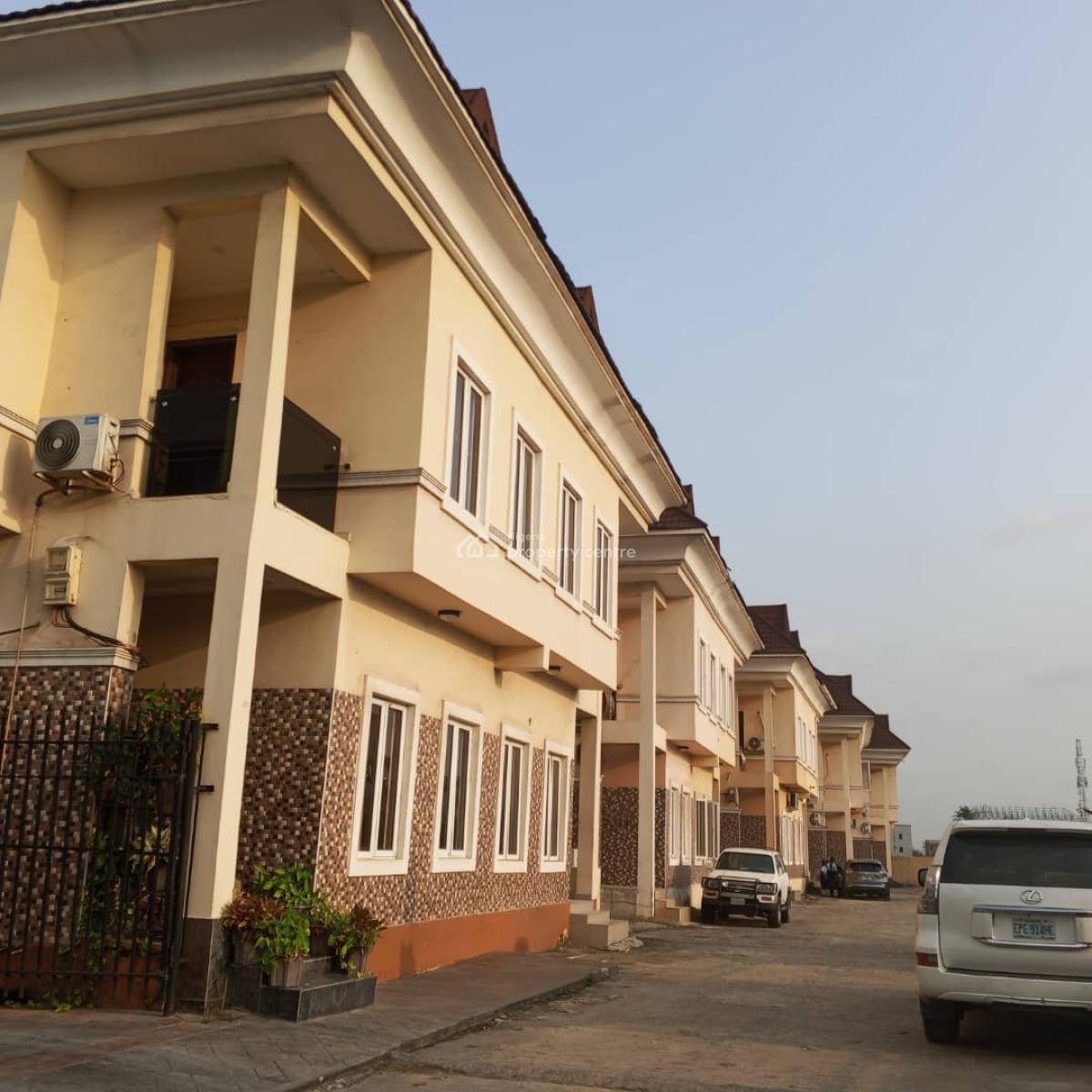 Neatly Used 5 Bedroom Terrace Duplex, Off Salvation Opebi Ikeja Lagos, Ikeja, Lagos, Terraced Duplex for Rent