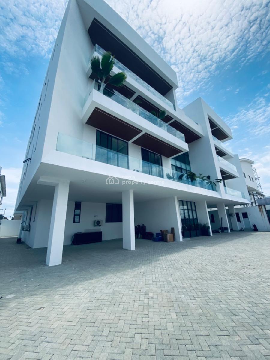 Fully Serviced One and Two Bedrooms 1&2 Beds with Rooftop Pool, Phase One, Lekki Phase 1, Lekki, Lagos, Flat / Apartment for Sale