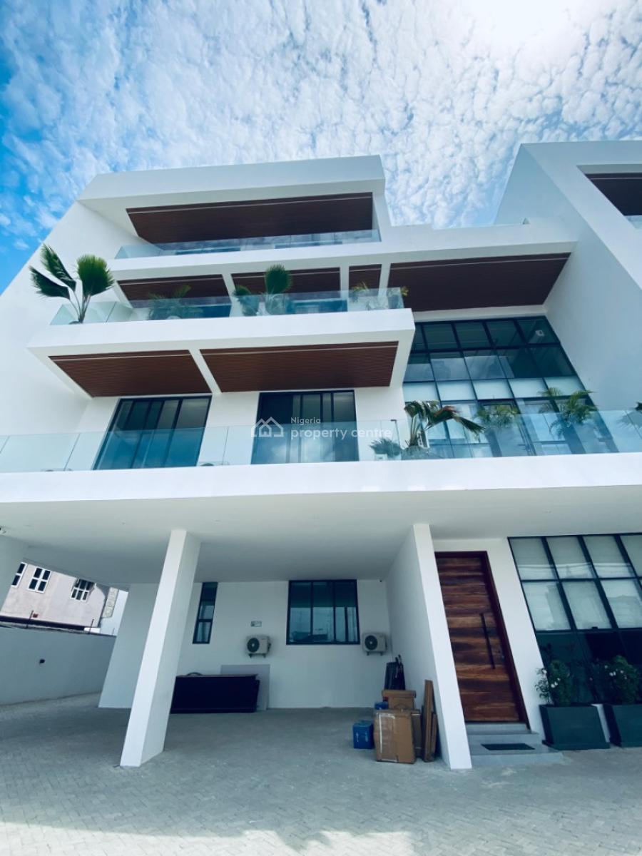 Fully Serviced One and Two Bedrooms 1&2 Beds with Rooftop Pool, Phase One, Lekki Phase 1, Lekki, Lagos, Flat / Apartment for Sale