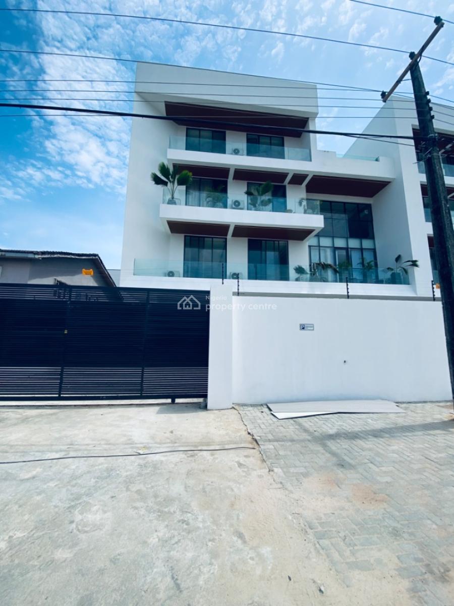 Fully Serviced One and Two Bedrooms 1&2 Beds with Rooftop Pool, Phase One, Lekki Phase 1, Lekki, Lagos, Flat / Apartment for Sale