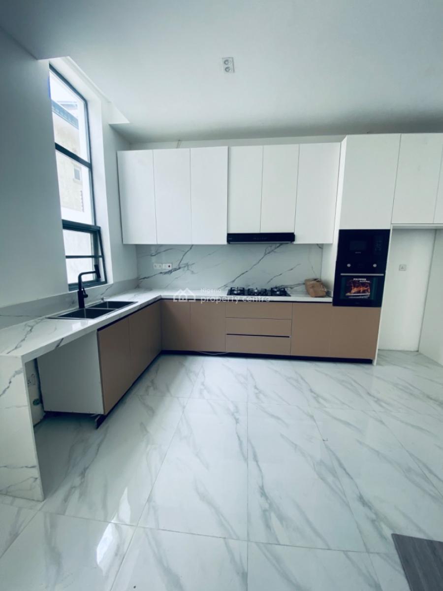 Fully Serviced One and Two Bedrooms 1&2 Beds with Rooftop Pool, Phase One, Lekki Phase 1, Lekki, Lagos, Flat / Apartment for Sale