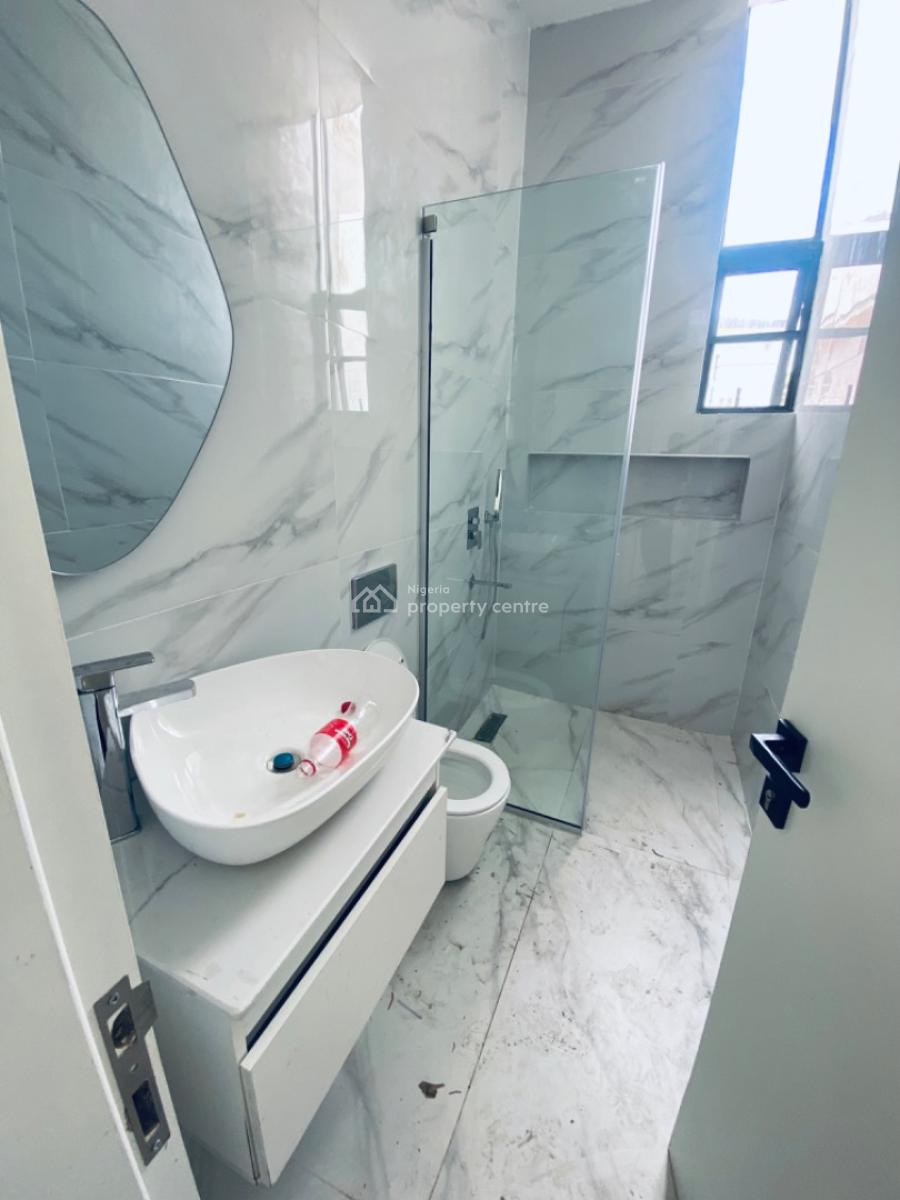 Fully Serviced One and Two Bedrooms 1&2 Beds with Rooftop Pool, Phase One, Lekki Phase 1, Lekki, Lagos, Flat / Apartment for Sale