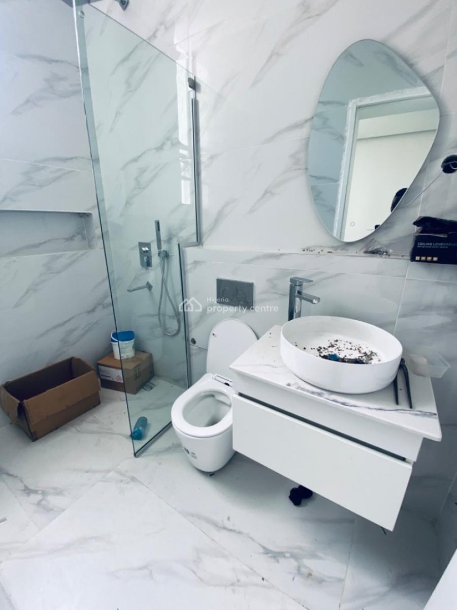 Fully Serviced One and Two Bedrooms 1&2 Beds with Rooftop Pool, Phase One, Lekki Phase 1, Lekki, Lagos, Flat / Apartment for Sale