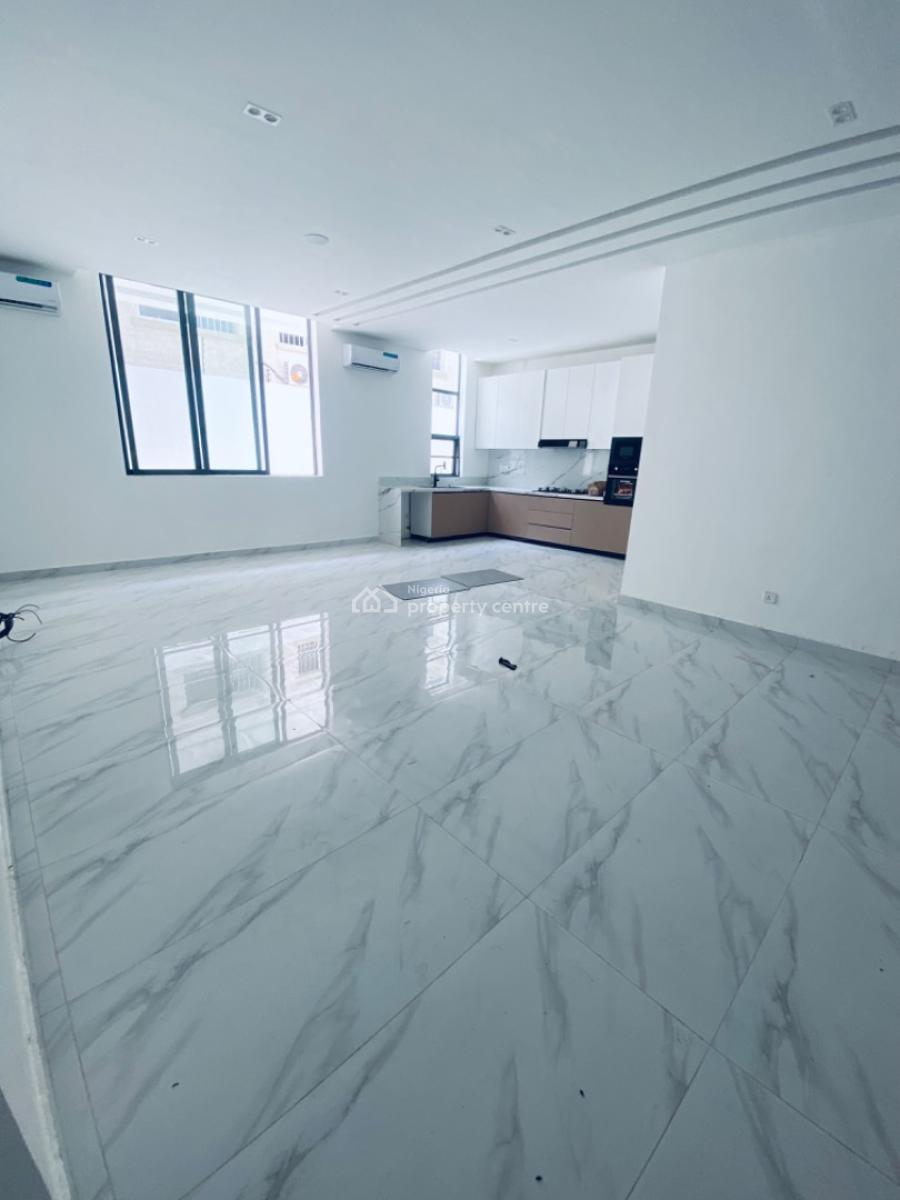 Fully Serviced One and Two Bedrooms 1&2 Beds with Rooftop Pool, Phase One, Lekki Phase 1, Lekki, Lagos, Flat / Apartment for Sale