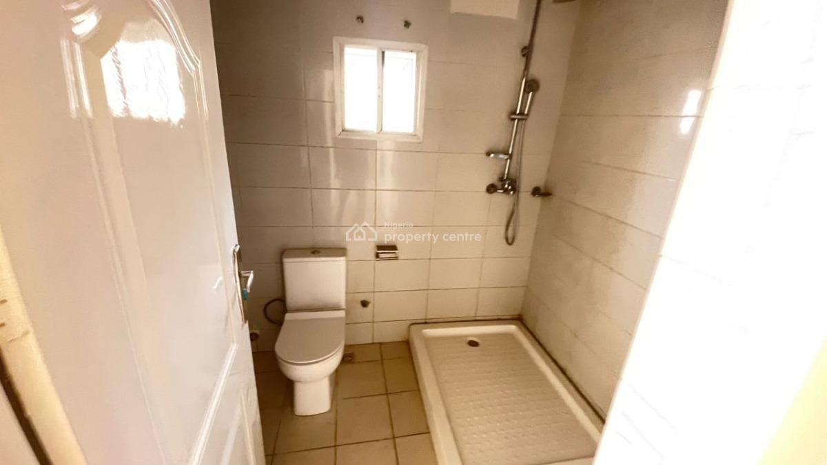 4 Bedrooms Terraced Duplex with Bq, Bem Estate, Guzape District, Abuja, Terraced Duplex for Rent