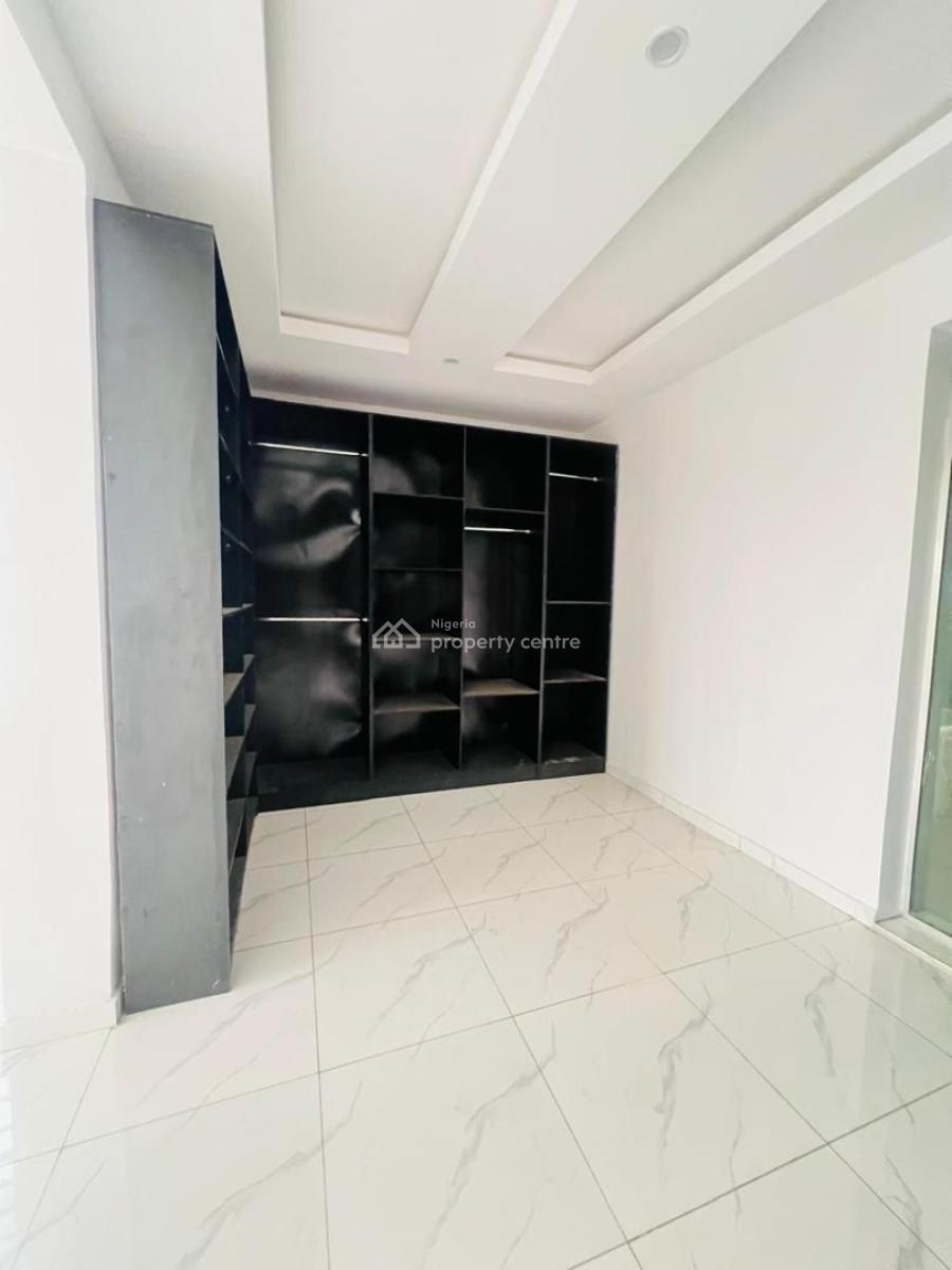 Aesthetically Pleasing 5 Bedroom Fully Detached Duplex ,cinema &bq, Gra Phase 2, Magodo, Lagos, Detached Duplex for Sale