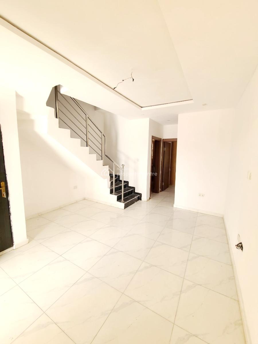 Newly Renovated 3 Bedroom Terrace Duplex, Ikota, Lekki, Lagos, Terraced Duplex for Rent