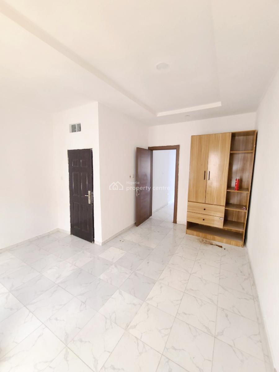 Newly Renovated 3 Bedroom Terrace Duplex, Ikota, Lekki, Lagos, Terraced Duplex for Rent