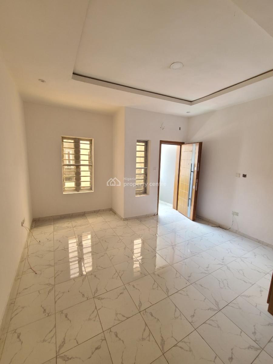 Newly Renovated 3 Bedroom Terrace Duplex, Ikota, Lekki, Lagos, Terraced Duplex for Rent