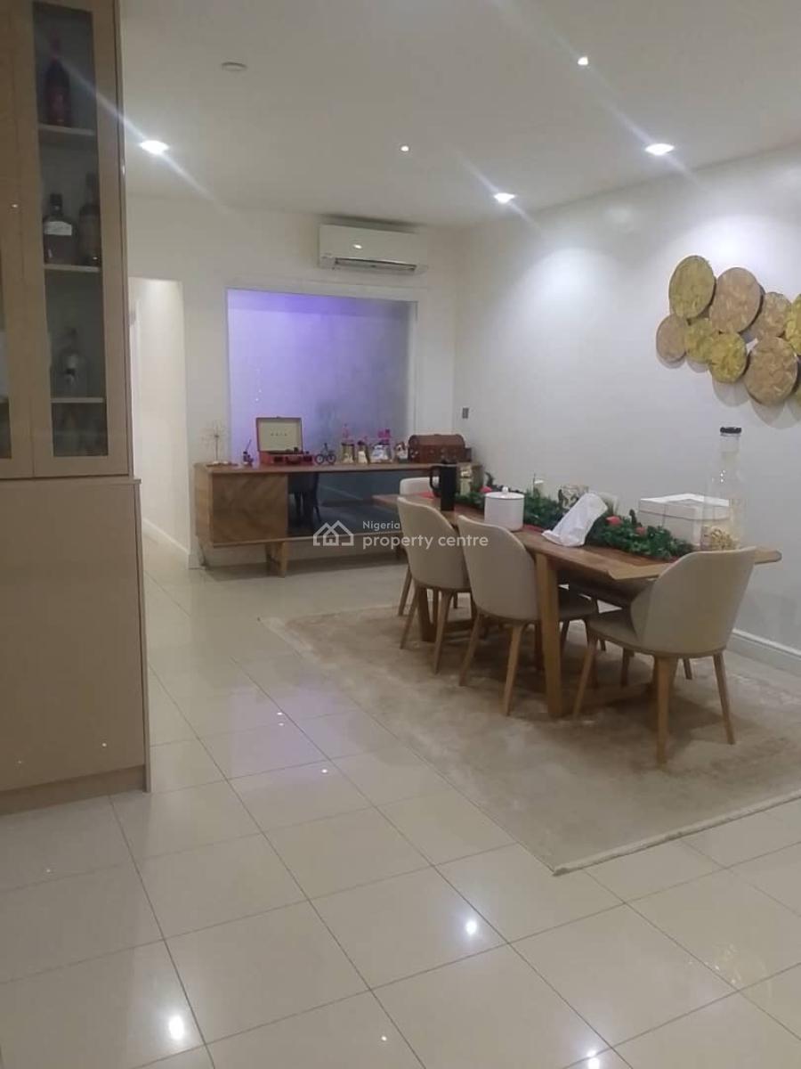 a Self Serviced 3 Bedrooms Residential and Office Used, Lekki Phase 1, Lekki, Lagos, Flat / Apartment for Rent