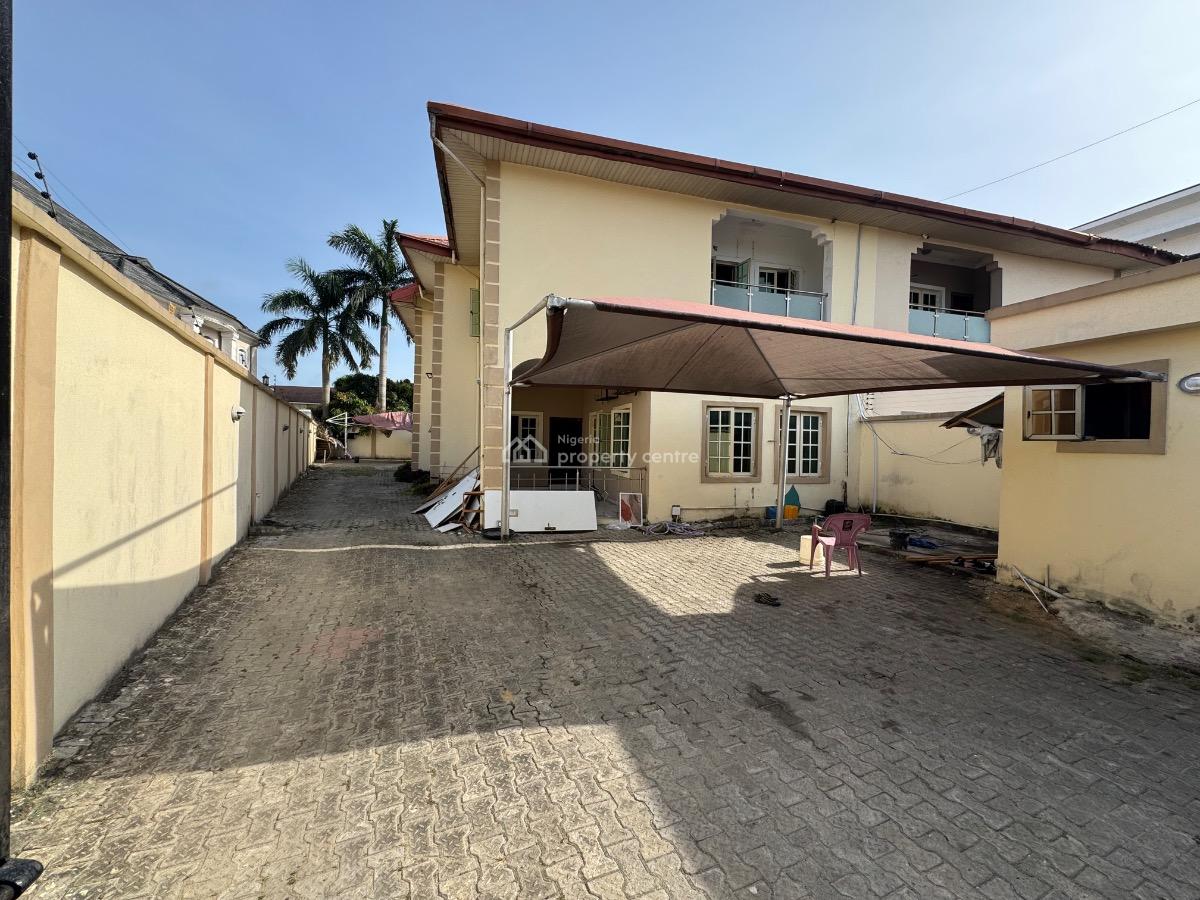 a Large 6 Bedroom Detached Duplex with Bq, ., Lekki Phase 1, Lekki, Lagos, Semi-detached Duplex for Rent