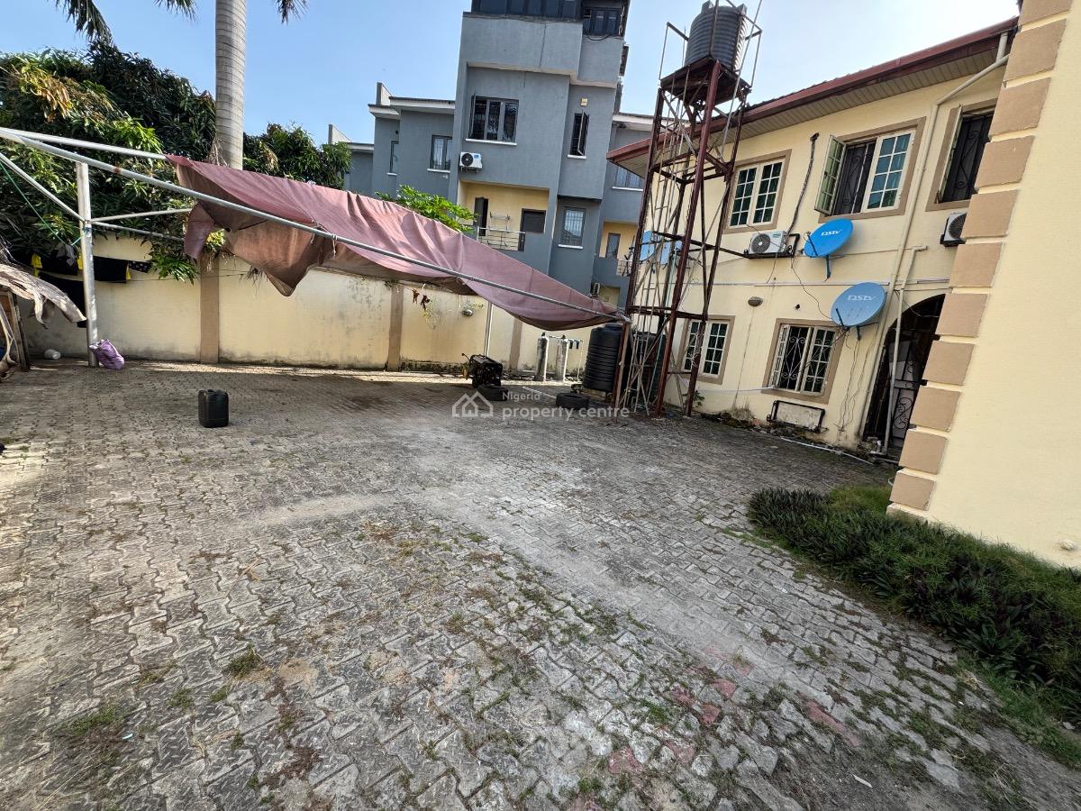 a Large 6 Bedroom Detached Duplex with Bq, ., Lekki Phase 1, Lekki, Lagos, Semi-detached Duplex for Rent