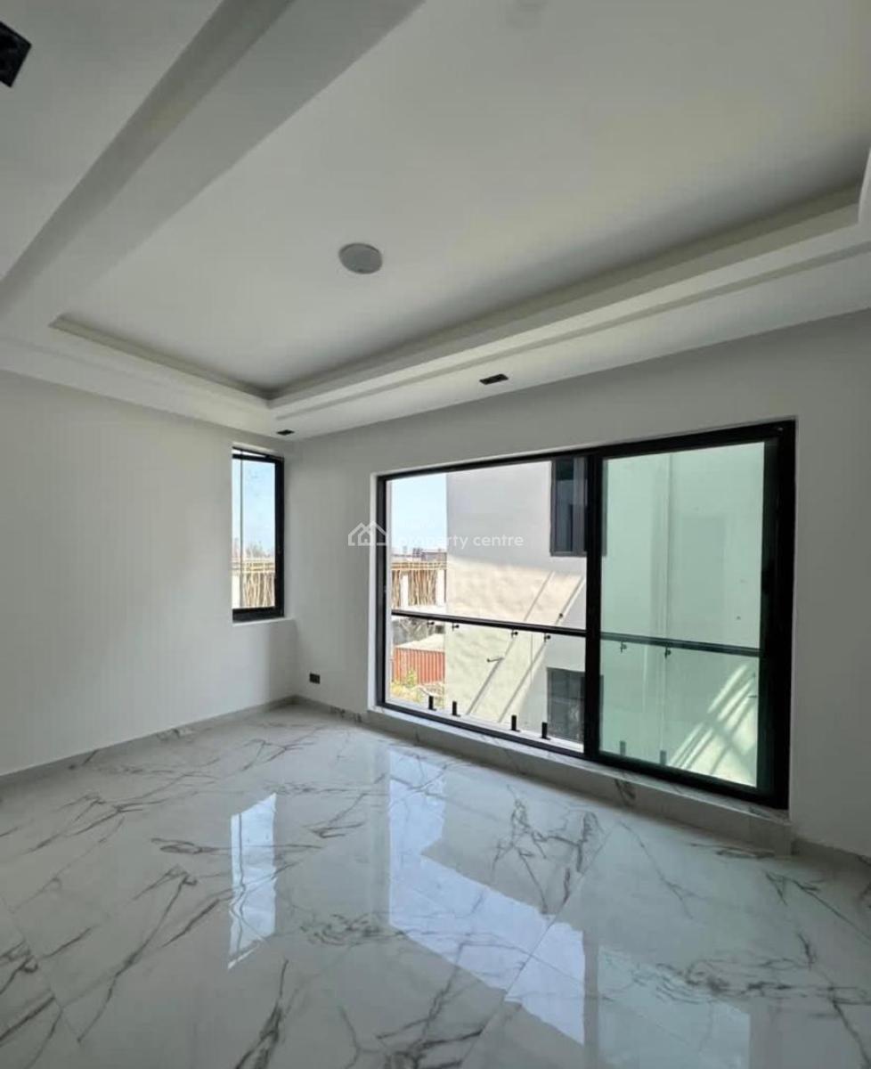 2 Bedrooms Apartment, Lekki Phase 1, Lekki, Lagos, Flat / Apartment for Rent