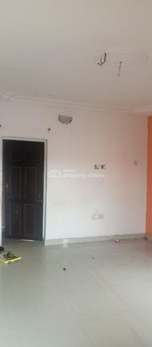 Standard 2-bedroom Apartment in an Estate Close to Bus Stop, Divine Estate, Bogije, Ibeju Lekki, Lagos, Flat / Apartment for Rent