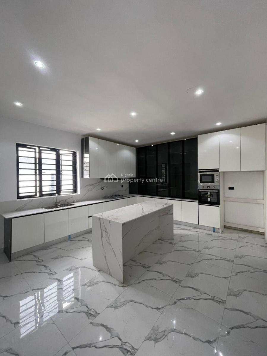 5 Bedrooms Semi-detached Duplex, Ikota, Lekki, Lagos, Semi-detached Duplex for Sale