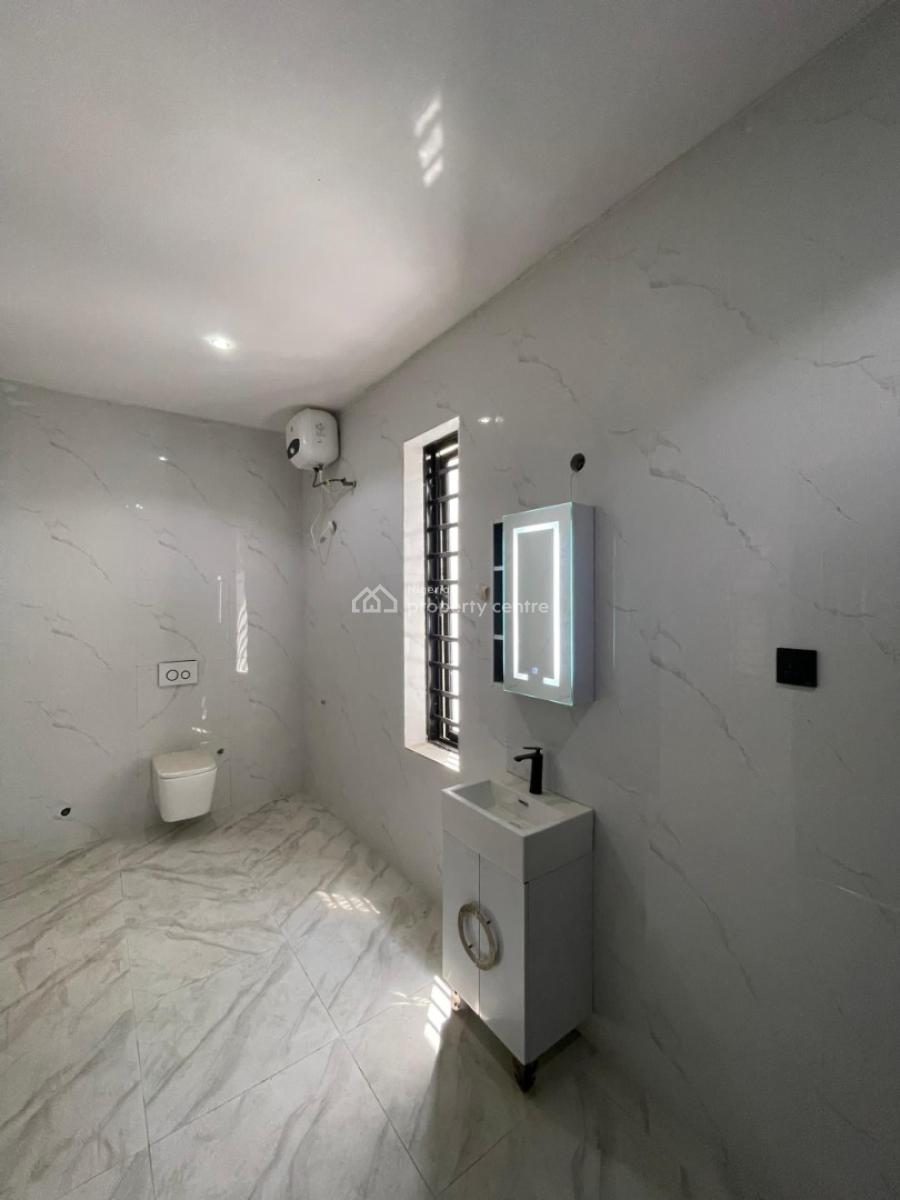 5 Bedrooms Semi-detached Duplex, Ikota, Lekki, Lagos, Semi-detached Duplex for Sale