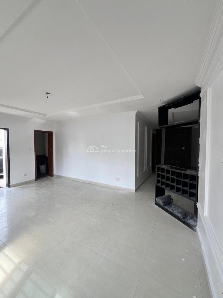 Luxury 3 Bedrooms with Bq on Ground Floor Self Service, Lekki Phase 1, Lekki, Lagos, Flat / Apartment for Rent