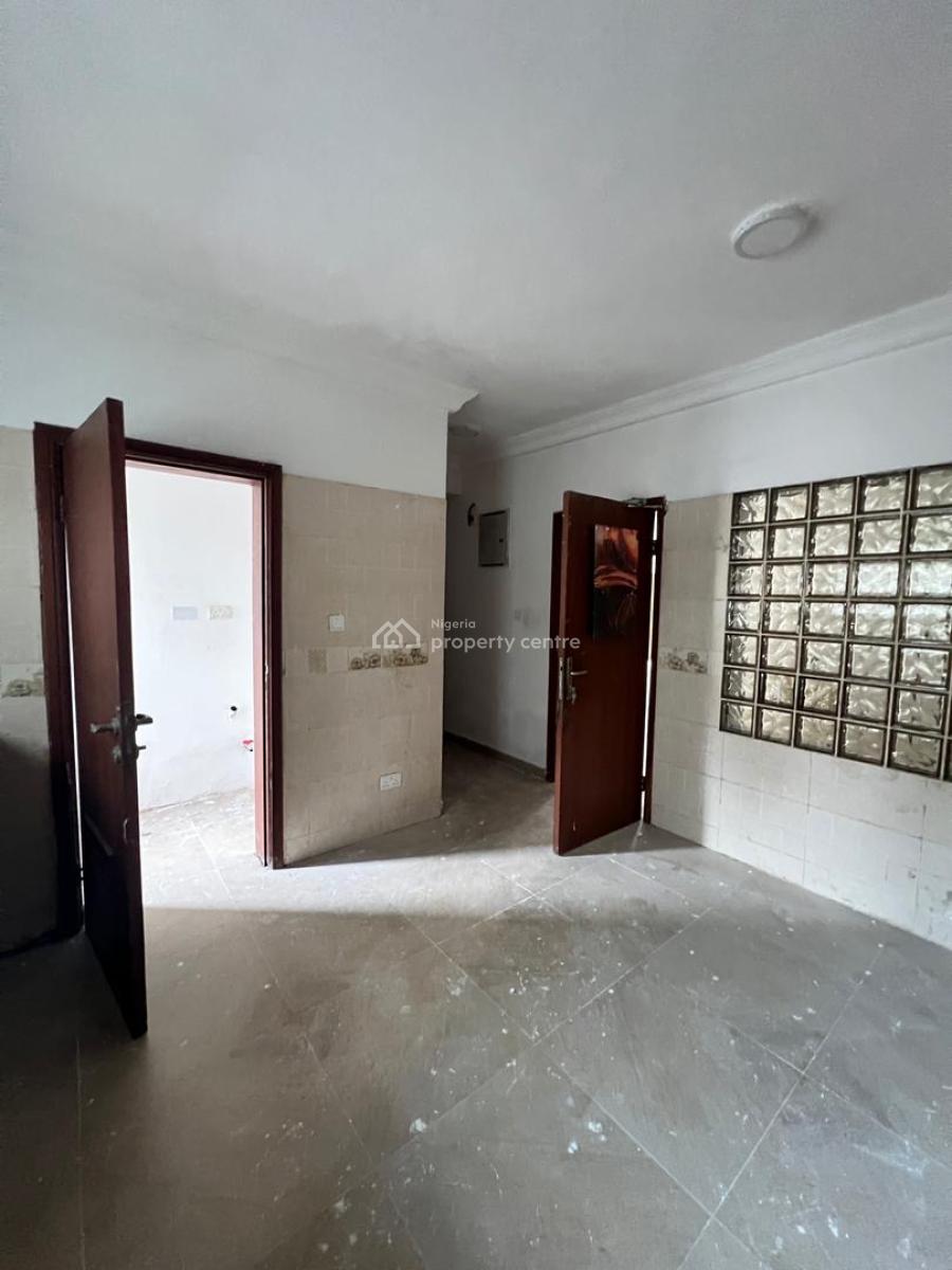 Luxury 3 Bedrooms with Bq on Ground Floor Self Service, Lekki Phase 1, Lekki, Lagos, Flat / Apartment for Rent