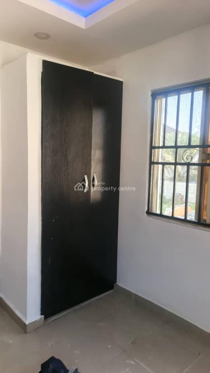 Neat 1 Bedroom Apartment(mini Flat) Upstairs in a Serene & Secure Estate, Ajah, Lagos, Mini Flat (room and Parlour) for Rent