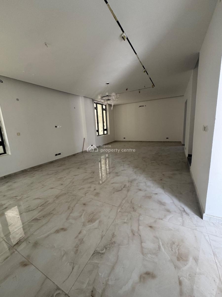 5 Bedroom Duplex with Two Bq, Swimming Pool and Study, Periwinkle Estate, Lekki Phase 1, Lekki, Lagos, Detached Duplex for Sale
