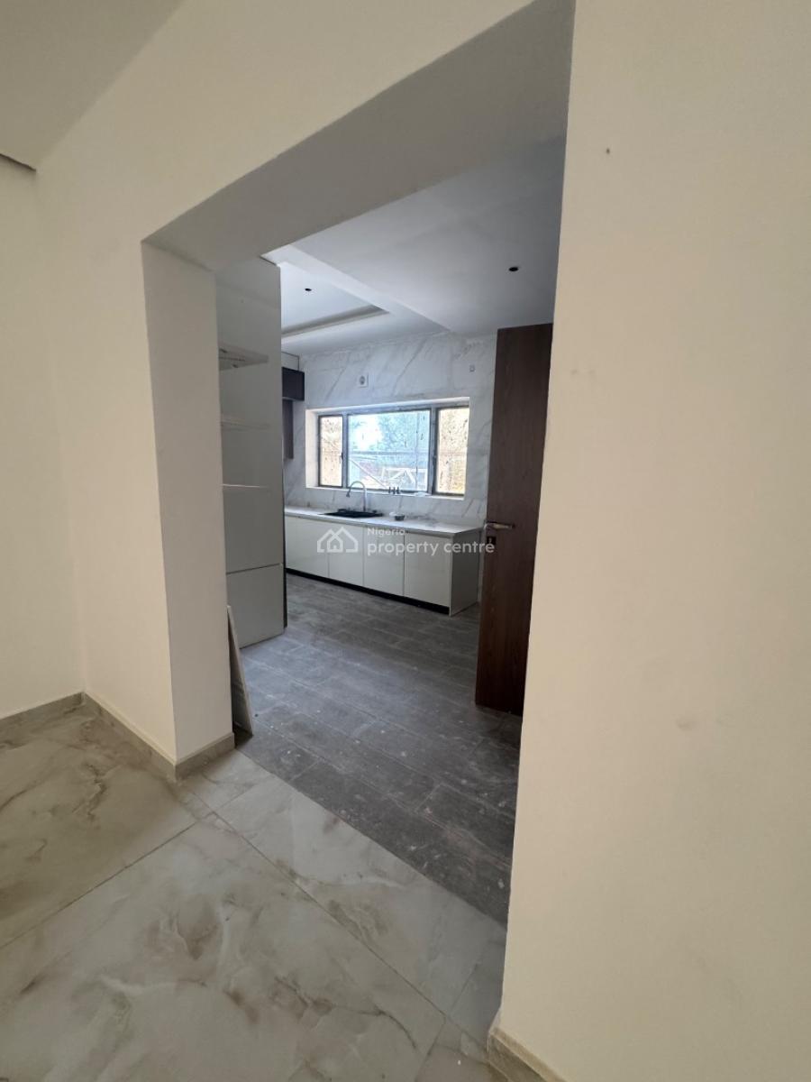 5 Bedroom Duplex with Two Bq, Swimming Pool and Study, Periwinkle Estate, Lekki Phase 1, Lekki, Lagos, Detached Duplex for Sale