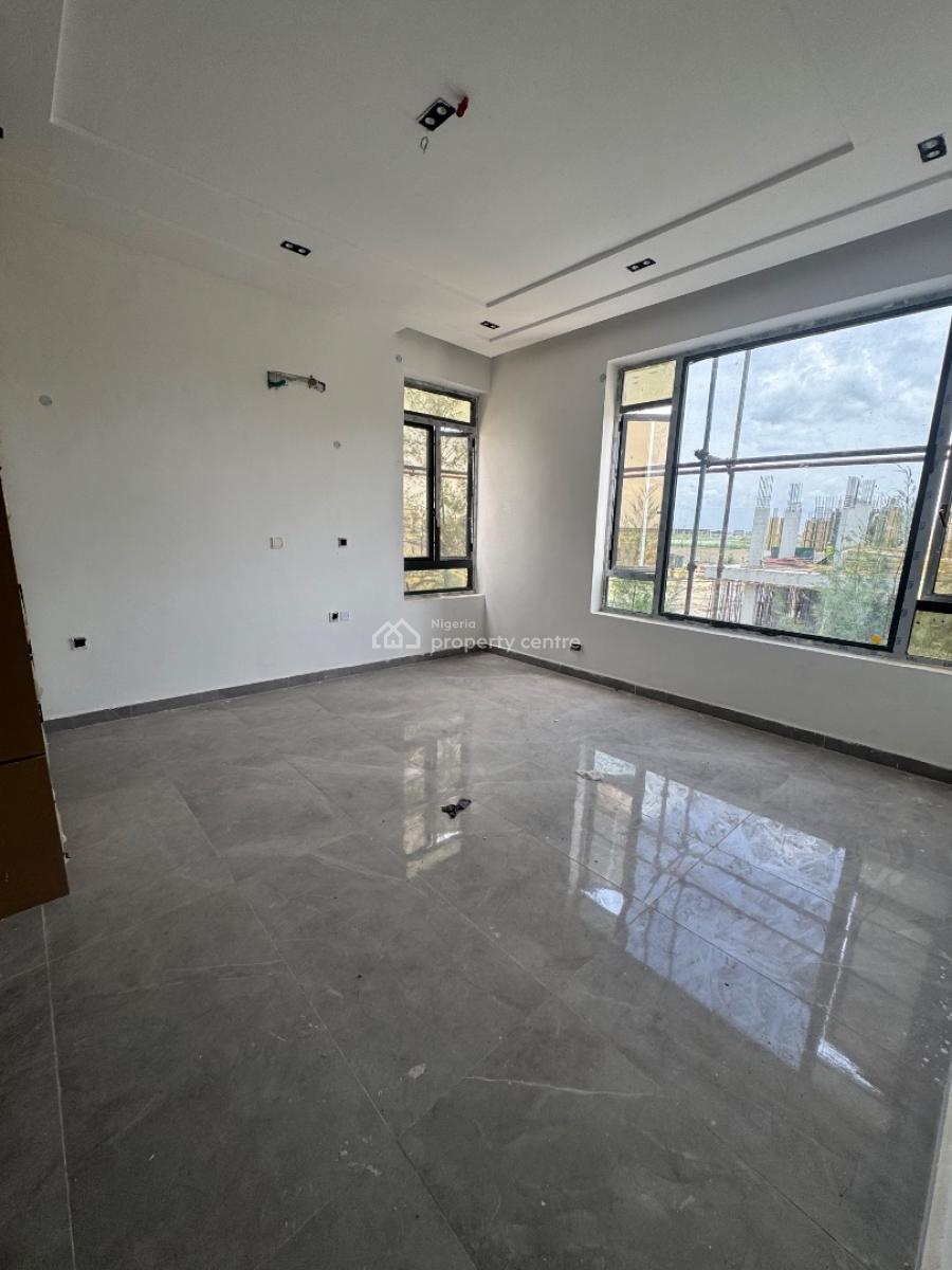 5 Bedroom Duplex with Two Bq, Swimming Pool and Study, Periwinkle Estate, Lekki Phase 1, Lekki, Lagos, Detached Duplex for Sale