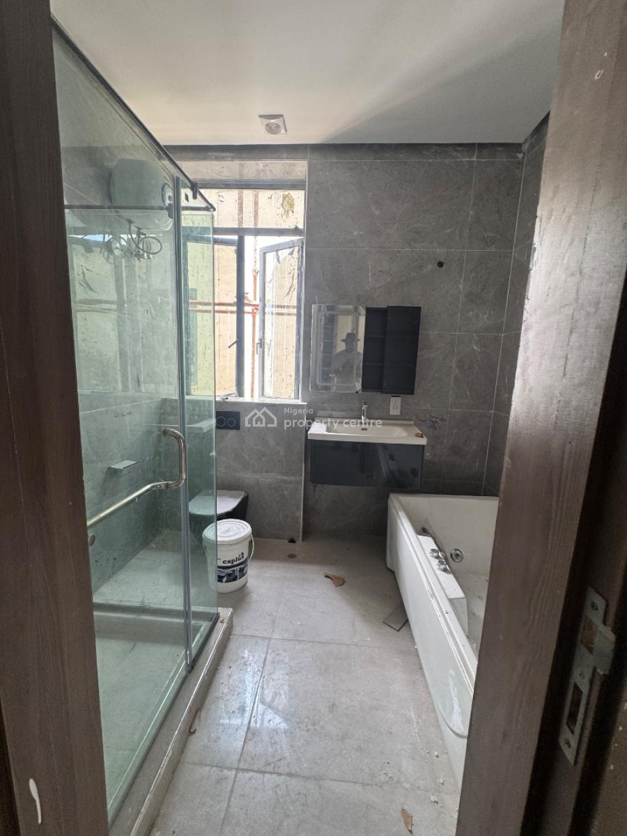5 Bedroom Duplex with Two Bq, Swimming Pool and Study, Periwinkle Estate, Lekki Phase 1, Lekki, Lagos, Detached Duplex for Sale