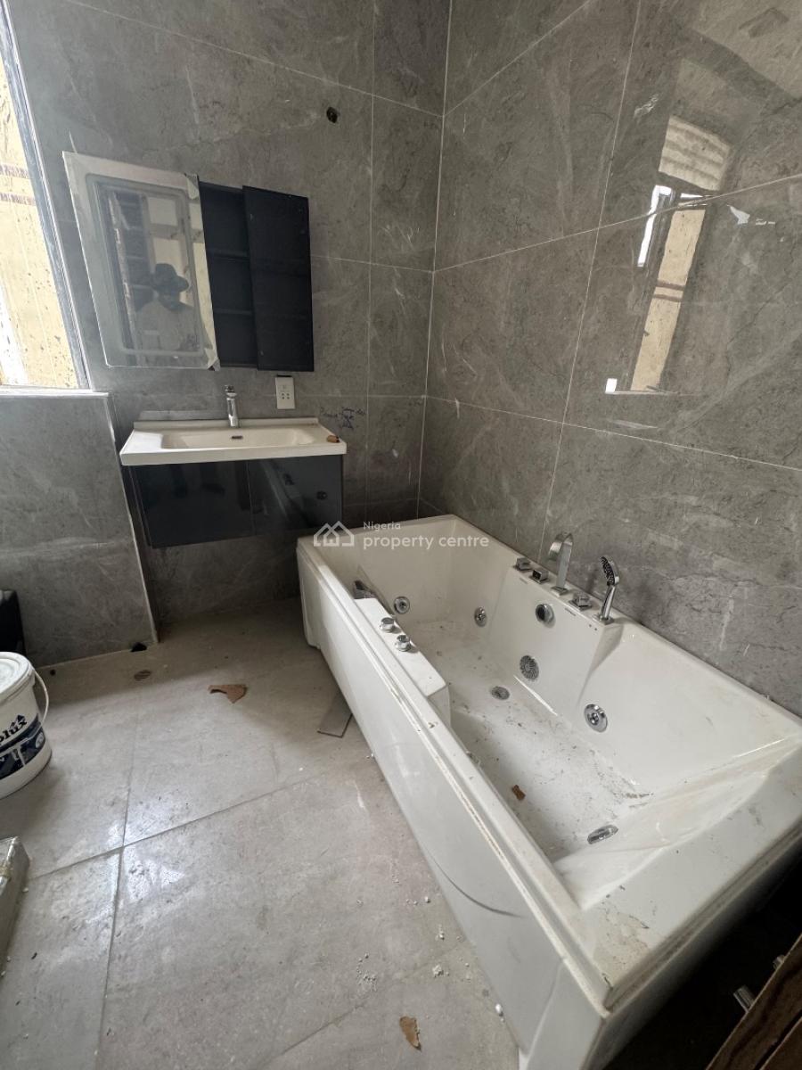 5 Bedroom Duplex with Two Bq, Swimming Pool and Study, Periwinkle Estate, Lekki Phase 1, Lekki, Lagos, Detached Duplex for Sale