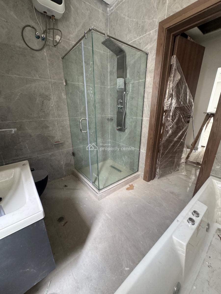 5 Bedroom Duplex with Two Bq, Swimming Pool and Study, Periwinkle Estate, Lekki Phase 1, Lekki, Lagos, Detached Duplex for Sale