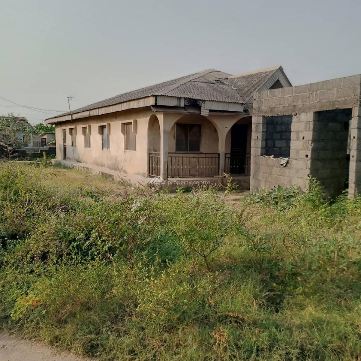 a Bungalow and an Uncompleted Building on a Full Plot, Odudu Bus Stop, Bayeku, Igbogbo, Ikorodu, Lagos, Detached Bungalow for Sale